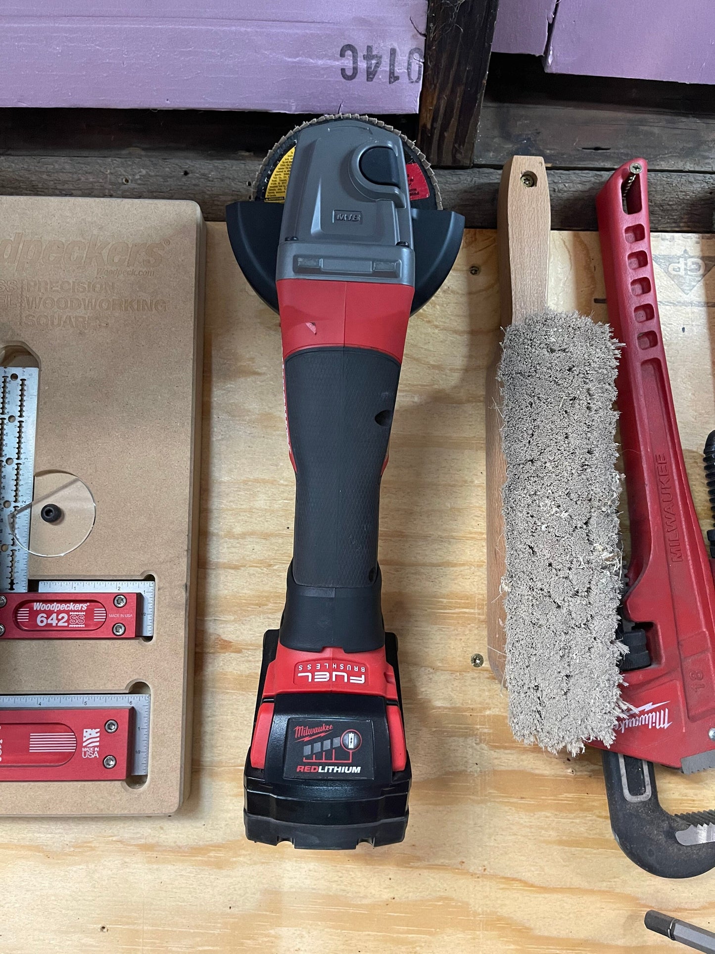 Milwaukee M18 Angle Grinder Wall Mount