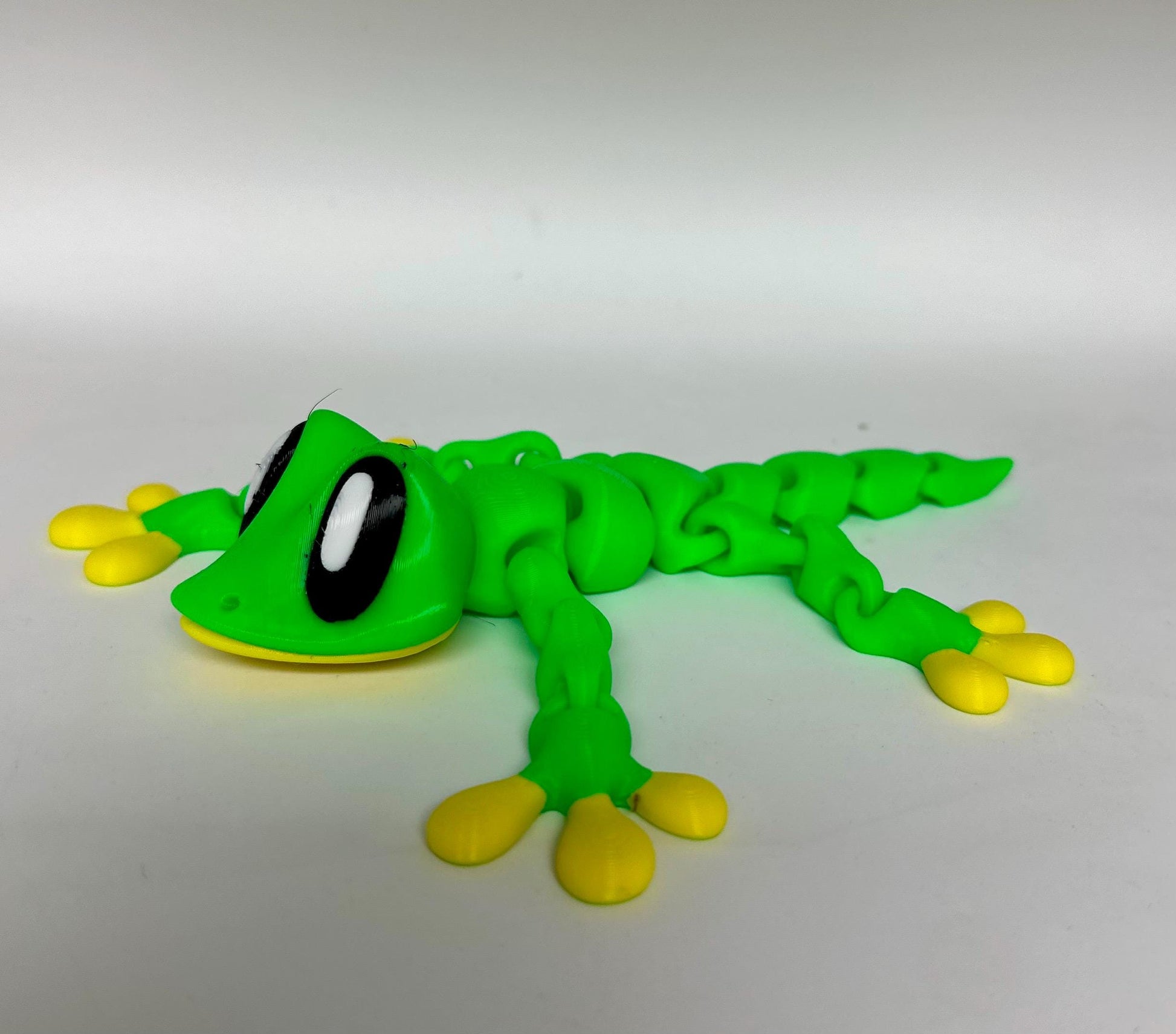 Blob Lab Gecko - Fridge Toy - Articulated - Flexi Toy