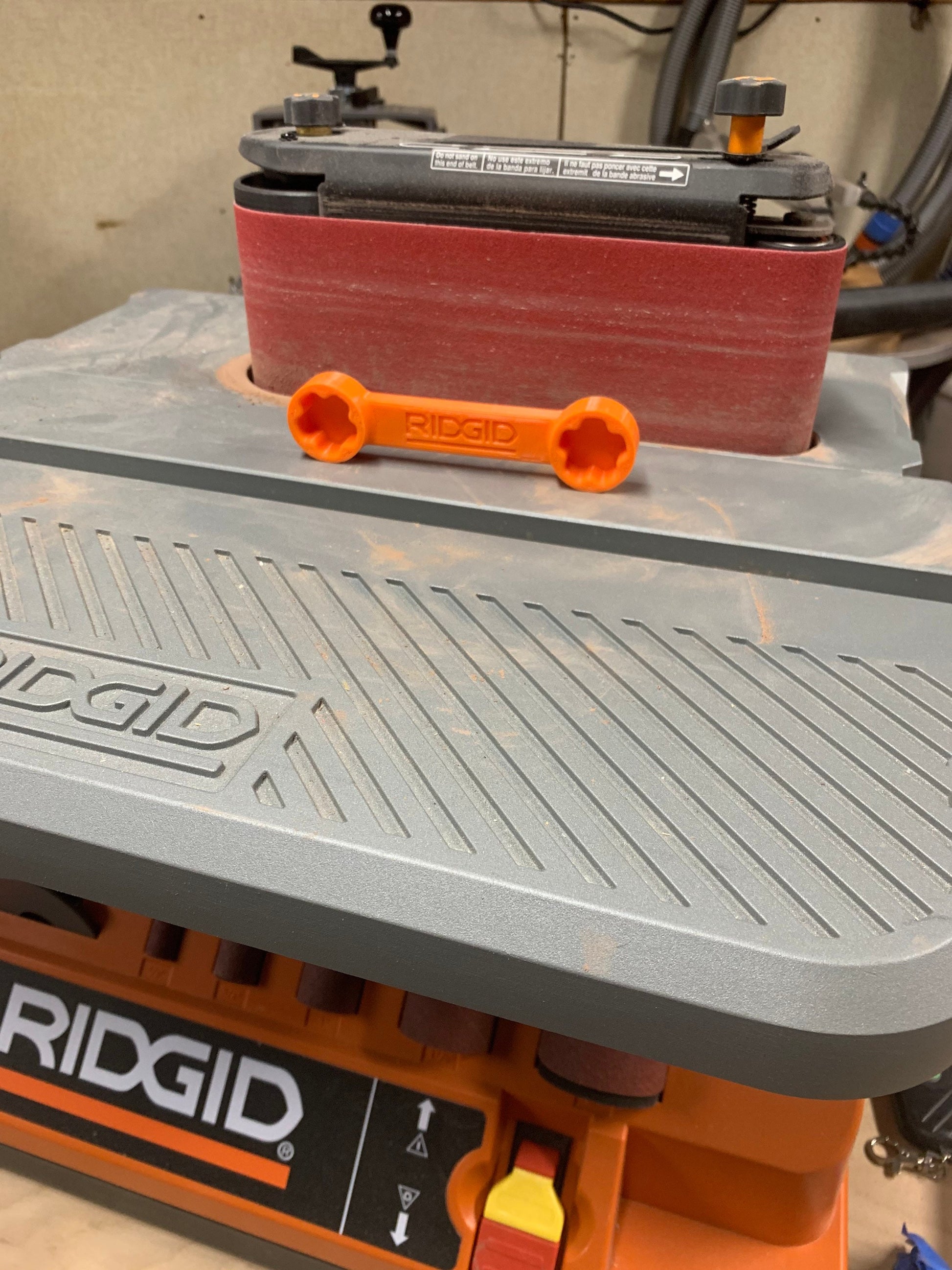 Ridgid Oscillating Edge/Belt Spindle Sander Wrench